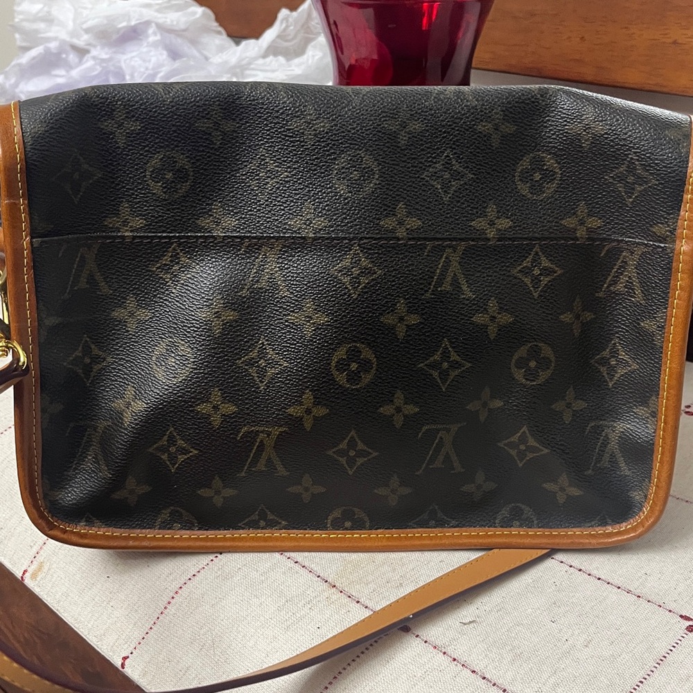 Louis Vuitton Gibeciere Crossbody unbranded vachetta strap new trim and tabs - Picture 6 of 16